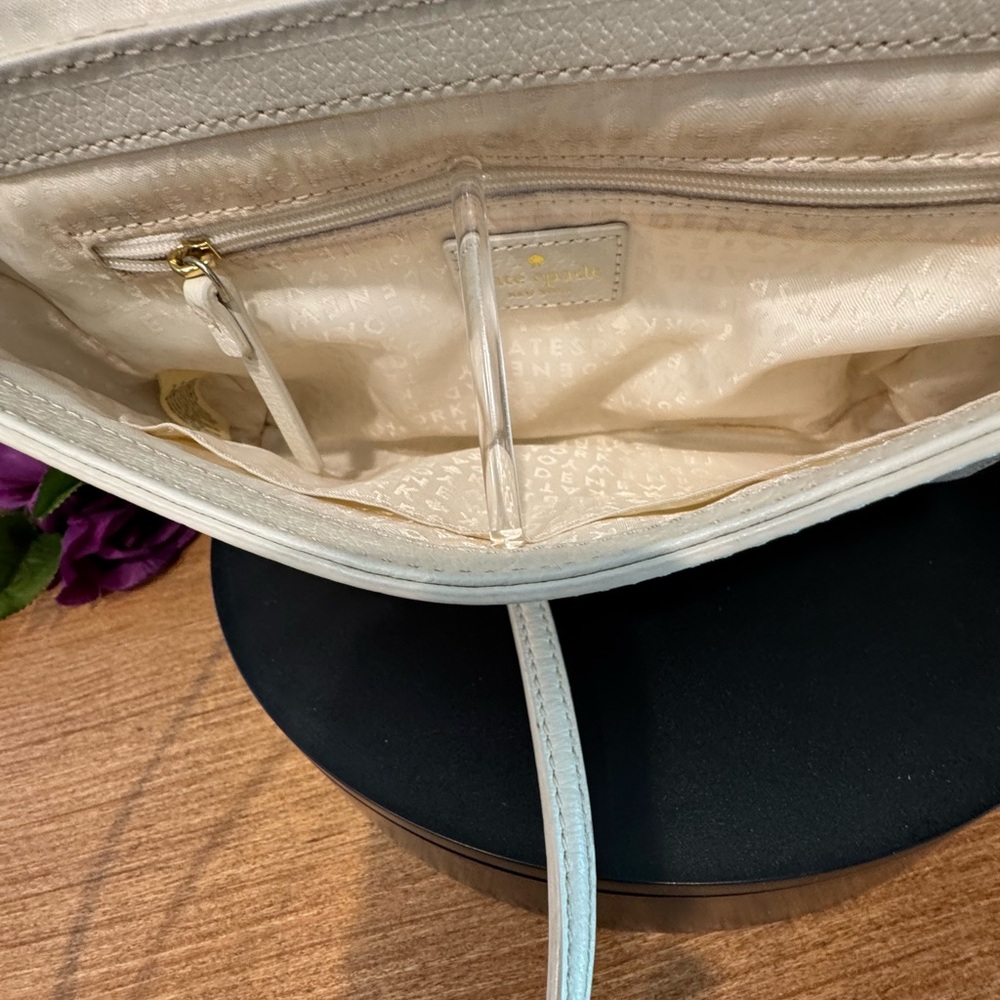 Kate Spade NY Ivory Scalloped Lace Detail Crossbody - Picture 7 of 7